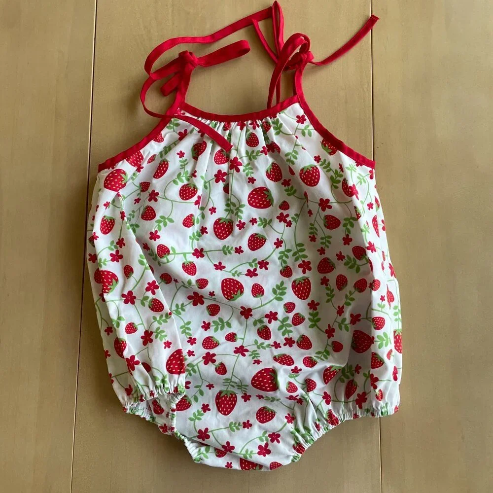 Southern‎ Smocked Company Strawberry Bubble Romper - Size 24M/2T